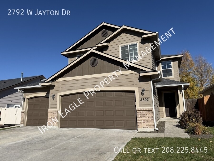 2792 W Jayton Dr in Meridian, ID - Building Photo