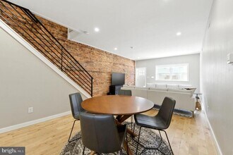 1937 Dickinson St in Philadelphia, PA - Building Photo - Building Photo