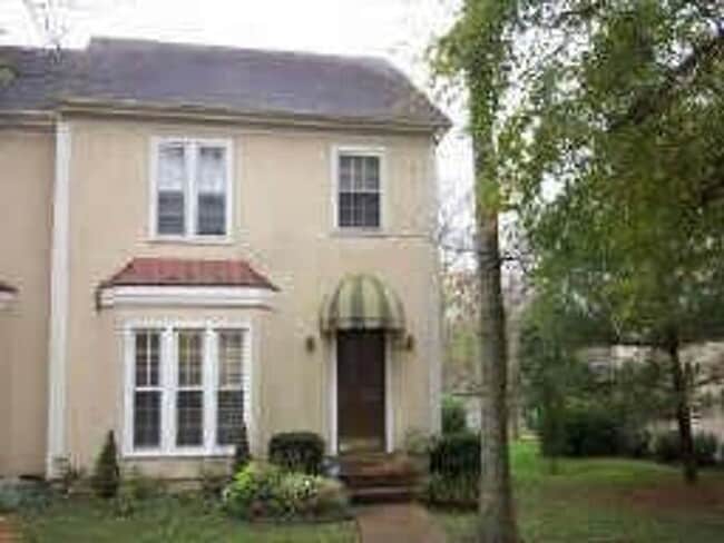 property at 3915 Westmont Ave