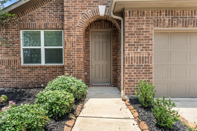 2206 Hidden Meadow Ln
