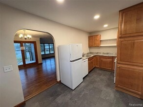 121 Wilkinson St in Chelsea, MI - Building Photo - Building Photo