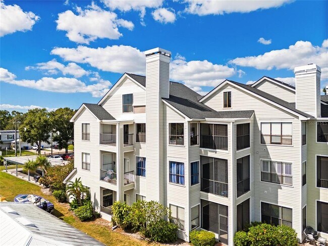 3127 W Sligh Ave in Tampa, FL - Building Photo - Building Photo