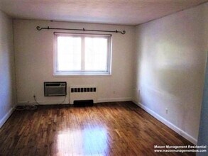 20 Saint Paul St in Brookline, MA - Building Photo - Building Photo