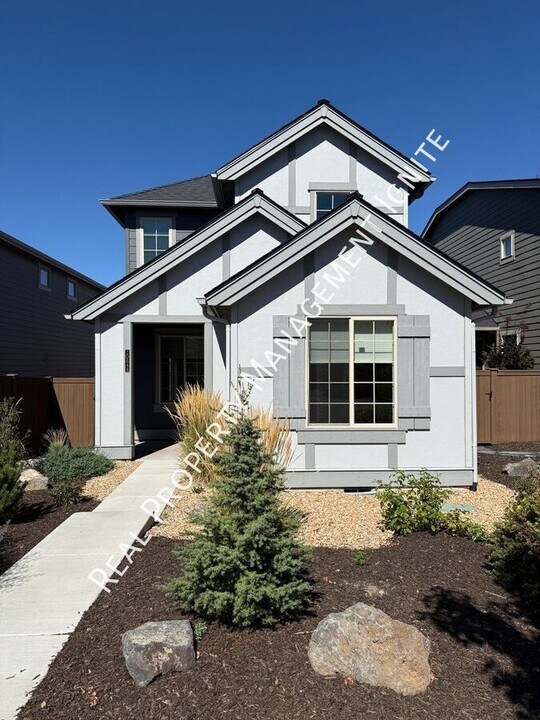 20844 SE Sunniberg Ln in Bend, OR - Foto de edificio