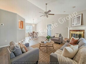 4945 Brownsville Rd in Powder Springs, GA - Foto de edificio - Building Photo