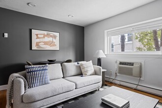 15 Euston Rd, Unit #12 in Boston, MA - Building Photo - Building Photo