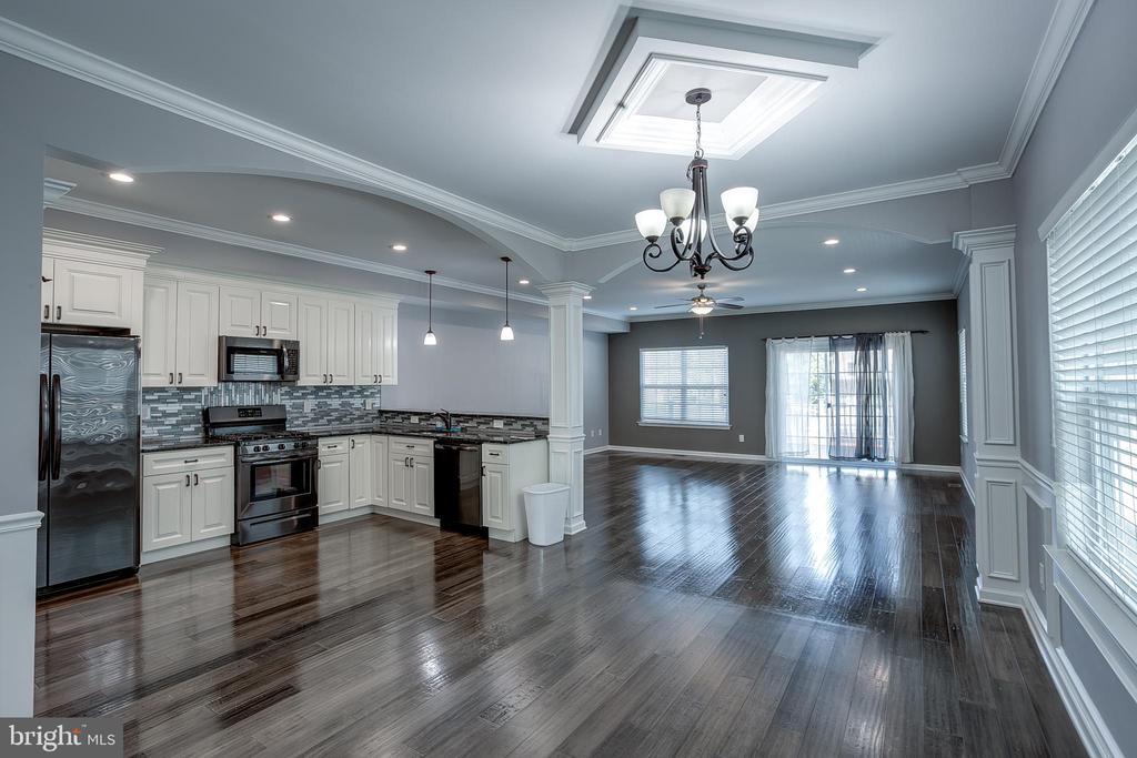533 Maple St in Bristol, PA - Building Photo
