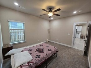 2616 N Justin Dr in Fayetteville, AR - Building Photo - Building Photo