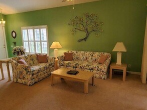 430 NW Lismore Ln in Port St. Lucie, FL - Building Photo - Building Photo