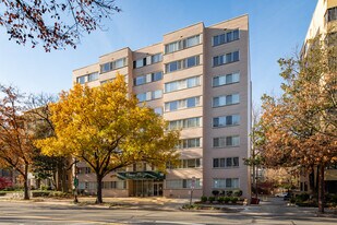 Chase Plaza Apartments in Washington, DC - Building Photo
