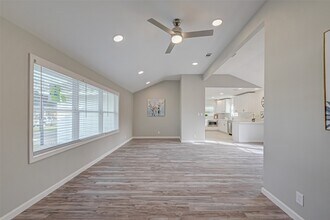 1914 Lynnview Dr in Houston, TX - Building Photo - Building Photo