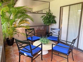 Palm Beach Gardens Apartments in Palm Beach Gardens, FL - Building Photo - Interior Photo