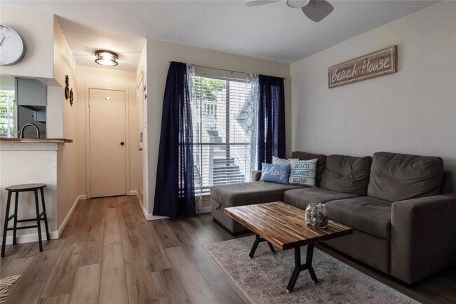property at 3506 Cove View Blvd