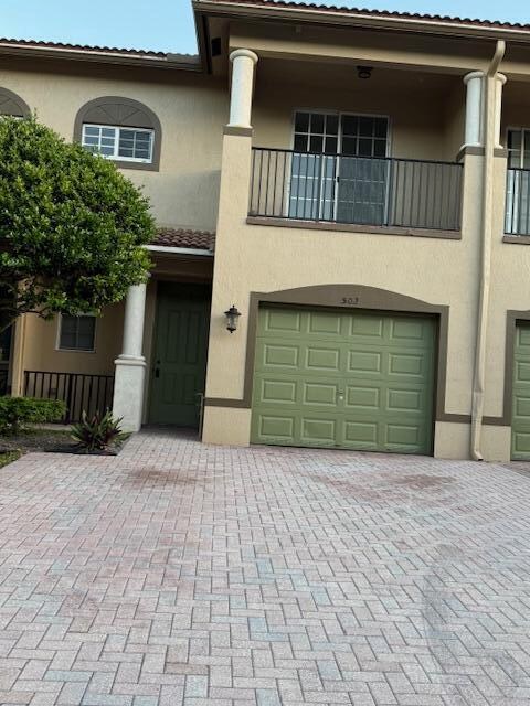 6278 S Military Trl in Greenacres, FL - Building Photo