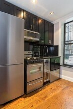Avenue A in New York, NY - Building Photo - Building Photo