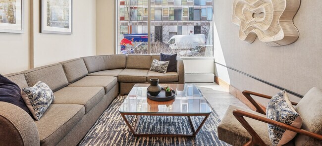 4-75-75 48th Ave, Unit FL32-ID1369199P in Queens, NY - Foto de edificio - Building Photo