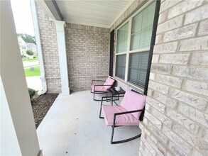 3924 Clade Fern Ln in Buford, GA - Foto de edificio - Building Photo