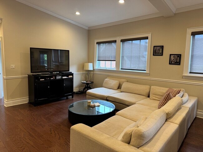 616 E 4th St in Boston, MA - Building Photo - Building Photo