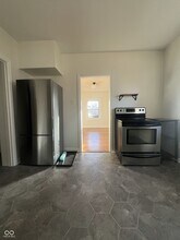 745 E 49th St in Indianapolis, IN - Building Photo - Building Photo