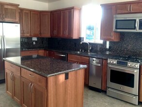 2297 Fruitdale Ave in San Jose, CA - Building Photo - Building Photo