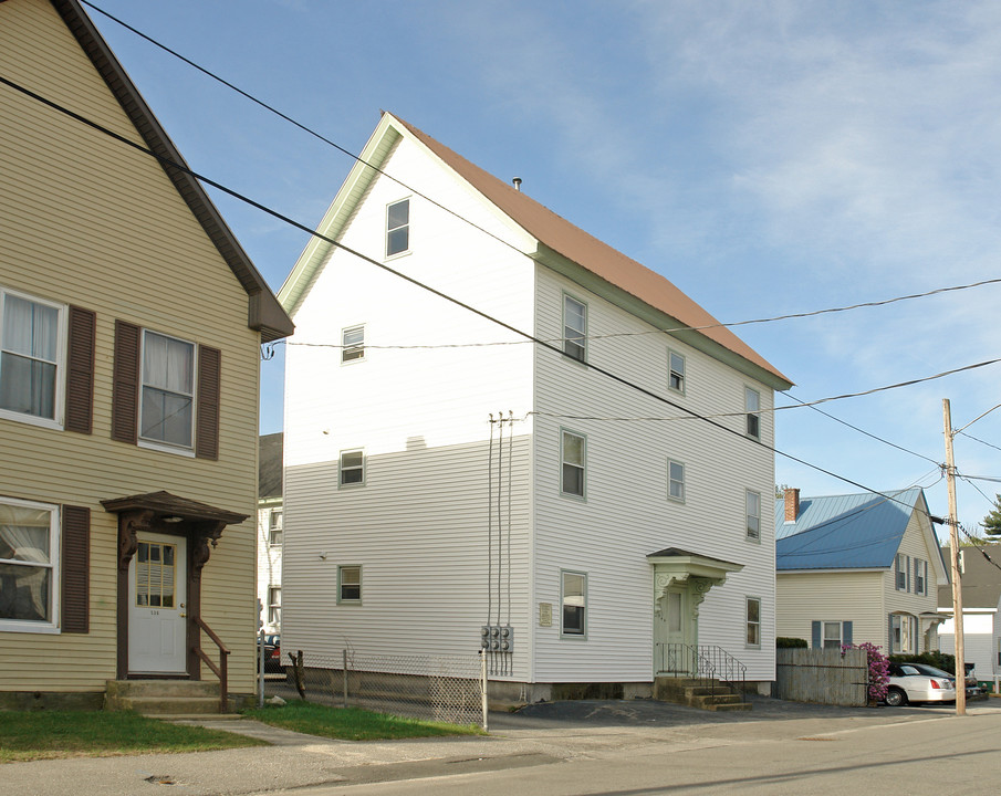 344 Granite St in Manchester, NH - Building Photo