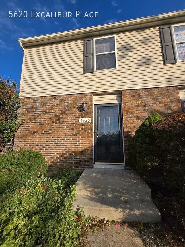 property at 5620 Excalibur Pl