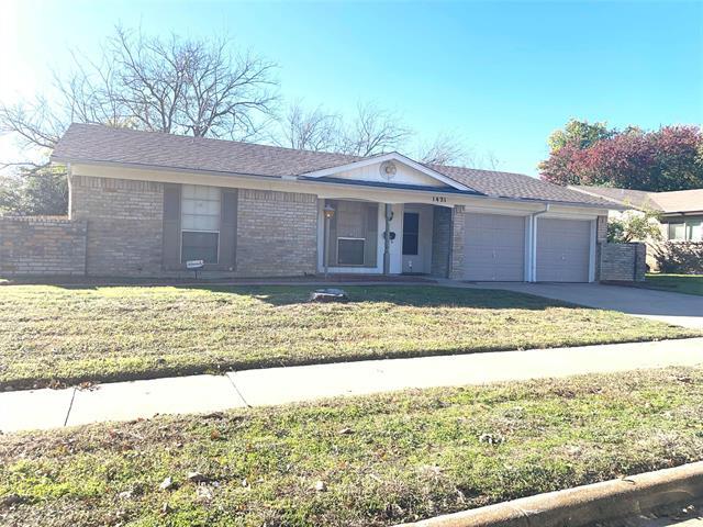 1421 Linwood Ln in Edgecliff Village, TX - Building Photo