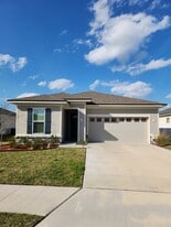 95295 College Pkwy in Fernandina Beach, FL - Building Photo