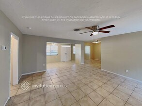 1307 N 46th Ave in Hollywood, FL - Foto de edificio - Building Photo