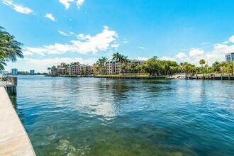 65 SE Spanish Trail in Boca Raton, FL - Building Photo - Building Photo