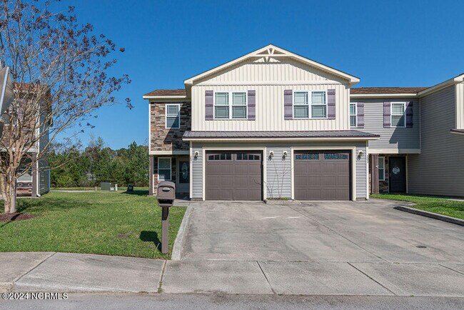 property at 201 Kenan Lp