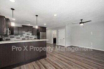 1310 S Lexington Ave in Springfield, MO - Building Photo - Building Photo