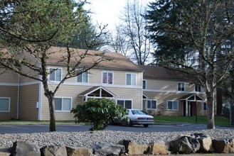 Cascadia Village in Sweet Home, OR - Building Photo - Building Photo