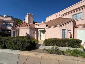 12090 Calle De Montana in El Cajon, CA - Building Photo - Building Photo