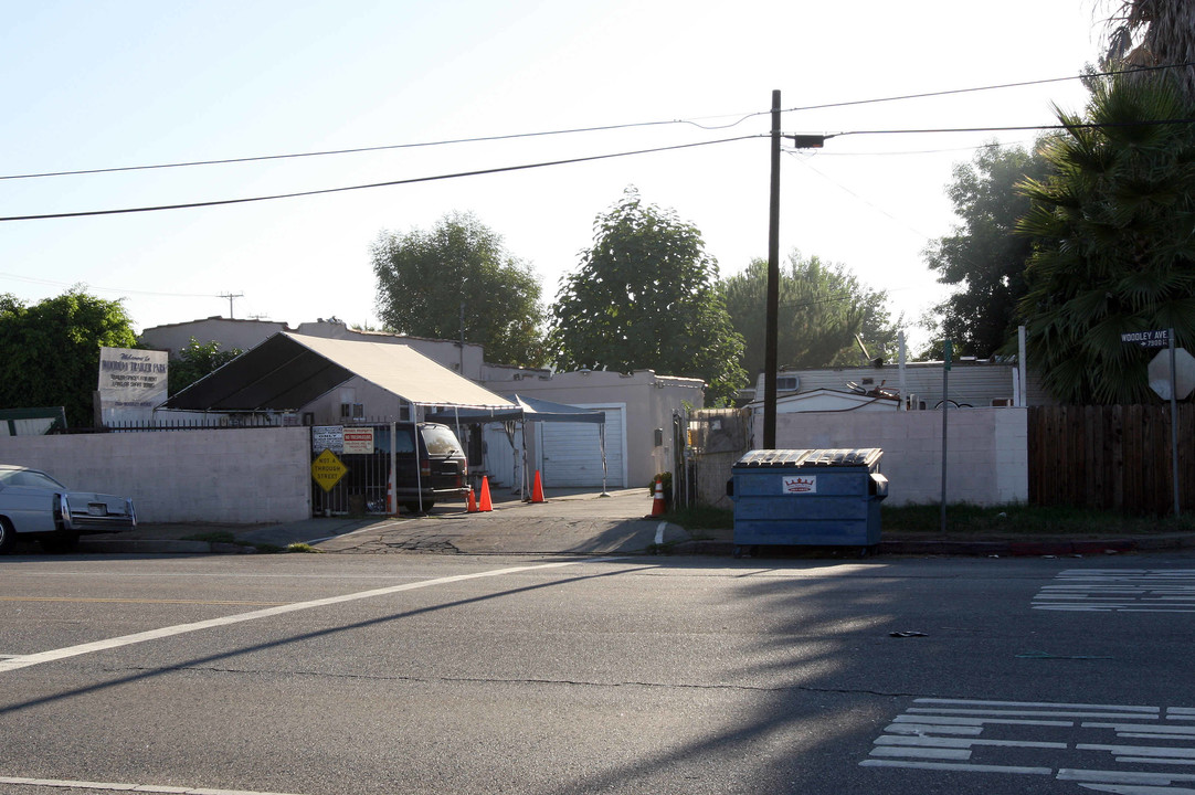 Woodley Trailer Park in Van Nuys, CA - Building Photo