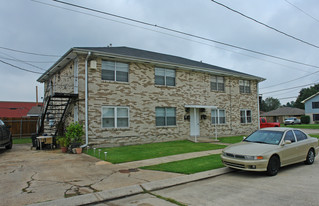 4516 Belle Dr Apartments