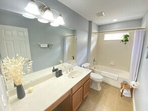 9678 Piccadilly Sky Way in Orlando, FL - Building Photo - Building Photo