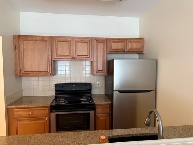 84 Wall Street in Norwalk, CT - Building Photo - Building Photo