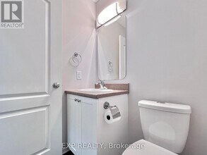 790 Nakina Way in Ottawa, ON - Building Photo - Building Photo