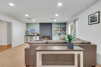 1507 Wildwood Dr in Round Rock, TX - Building Photo - Building Photo