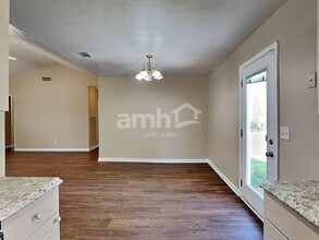 1200 Larzelere Ln in La Vergne, TN - Building Photo - Building Photo