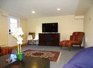 40 Possum Rd in Weston, MA - Building Photo - Building Photo