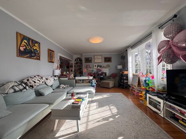 10-12-12 Webster St in Winchester, MA - Building Photo - Building Photo