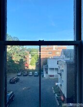 2 Ware St, Unit 109 in Cambridge, MA - Building Photo - Building Photo