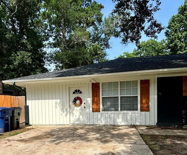 property at 1611 Ave Q