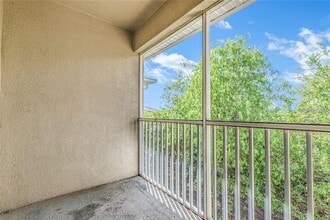 9519 Newdale Way in Riverview, FL - Building Photo - Building Photo