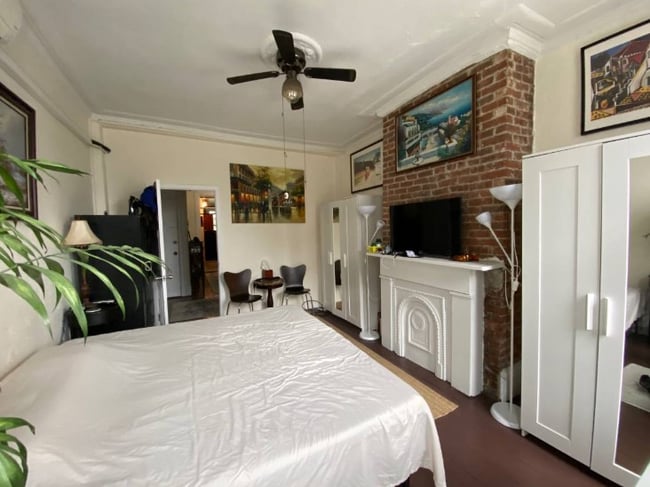 property at 1146 70th St