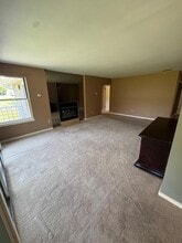 508 Continental Dr in Monroe, NY - Building Photo - Building Photo