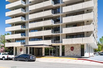 Imperial Plaza Condominiums in Boise, ID - Building Photo - Building Photo