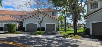 3686 San Simeon Cir in Weston, FL - Building Photo